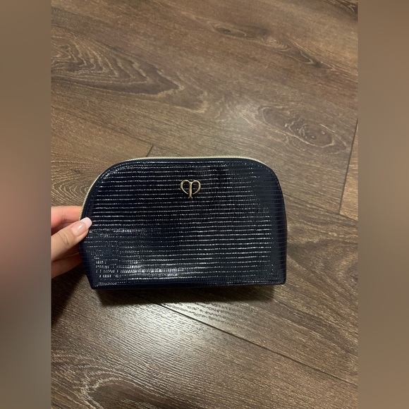 10 pc KIEHL”s mini bundle with a brand new cpb makeup pouch - Picture 5 of 6